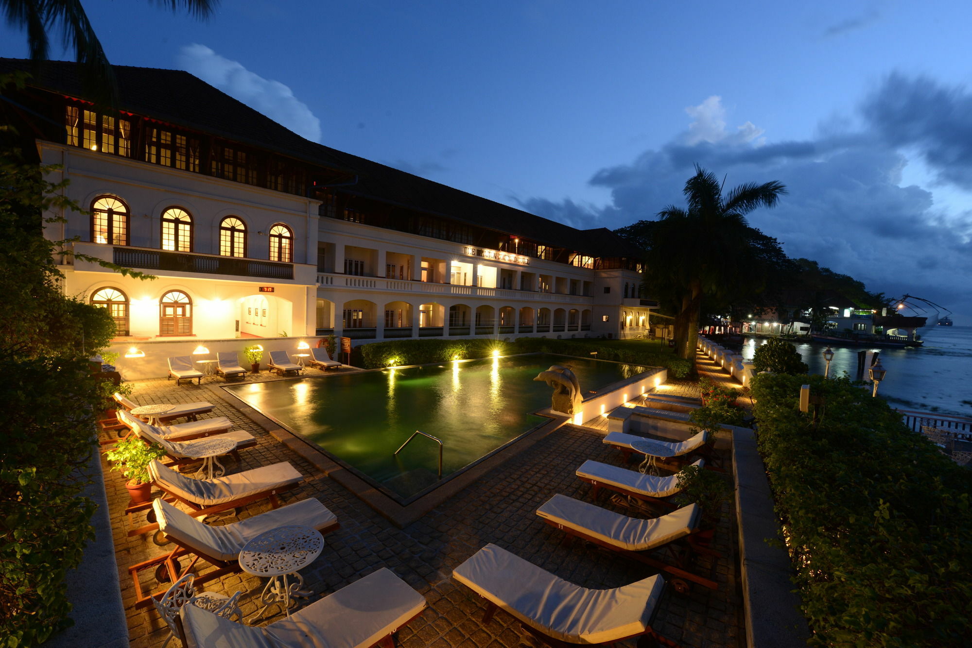 Brunton Boatyard - A Cgh Earth Experience Hotel Kochi Exterior photo